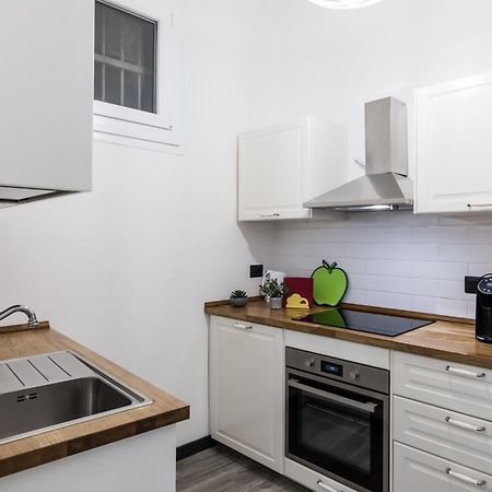 Acquario 5 Minuti, 1Br , Free A-C, Wifi & Netflix "City Center" By Tilo 热那亚 外观 照片