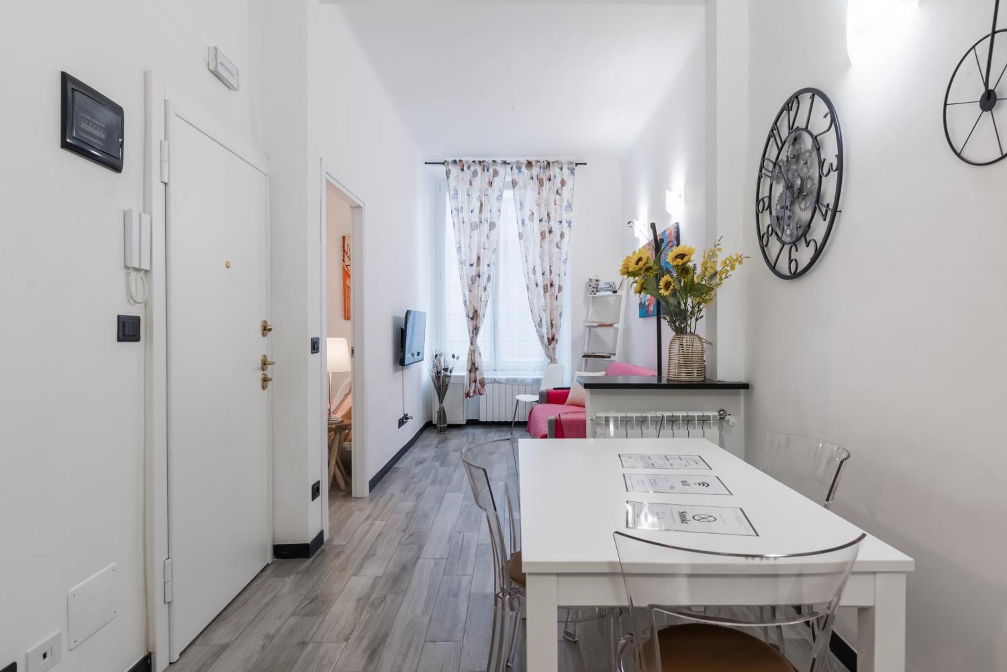Acquario 5 Minuti, 1Br , Free A-C, Wifi & Netflix "City Center" By Tilo 热那亚 外观 照片