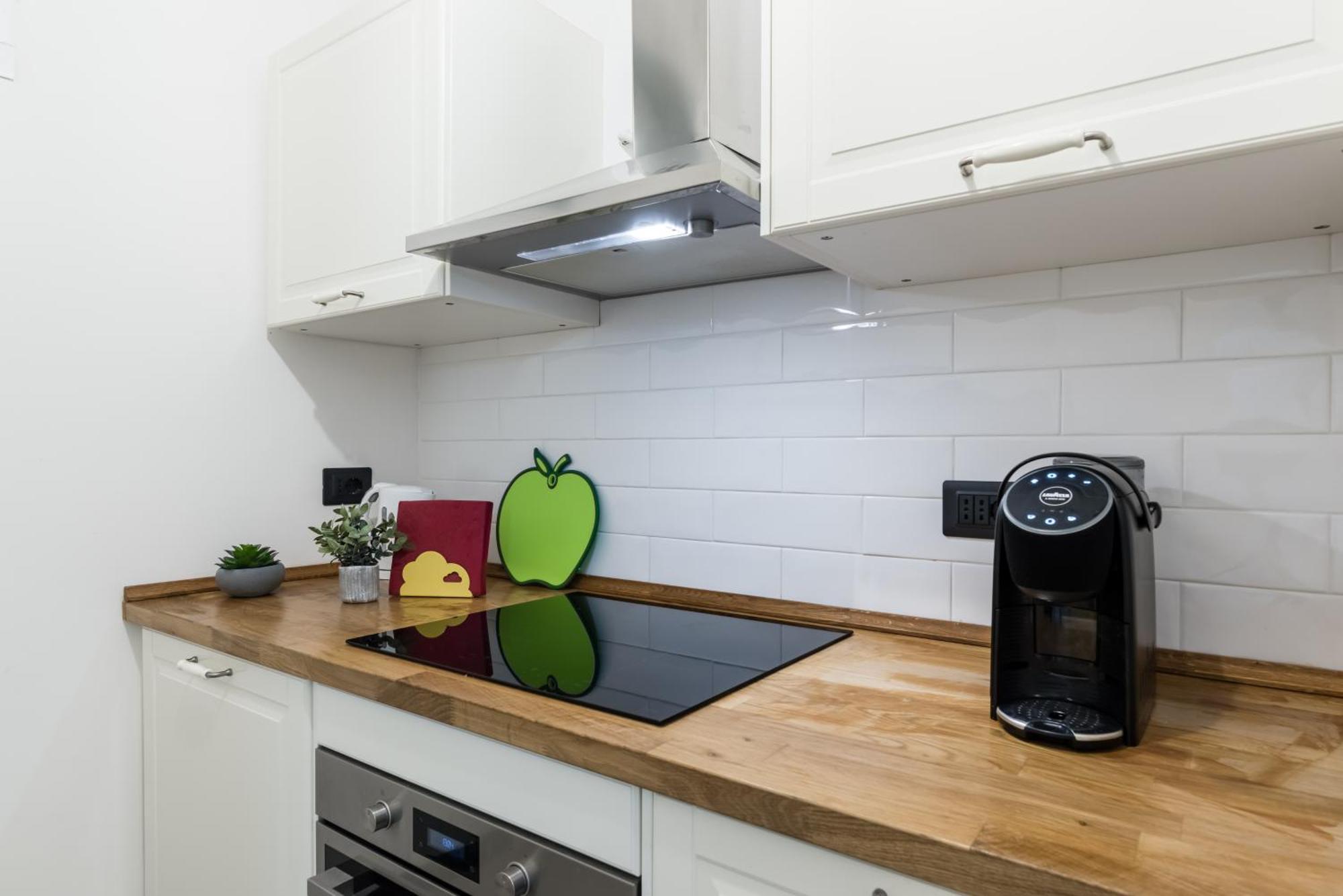 Acquario 5 Minuti, 1Br , Free A-C, Wifi & Netflix "City Center" By Tilo 热那亚 外观 照片