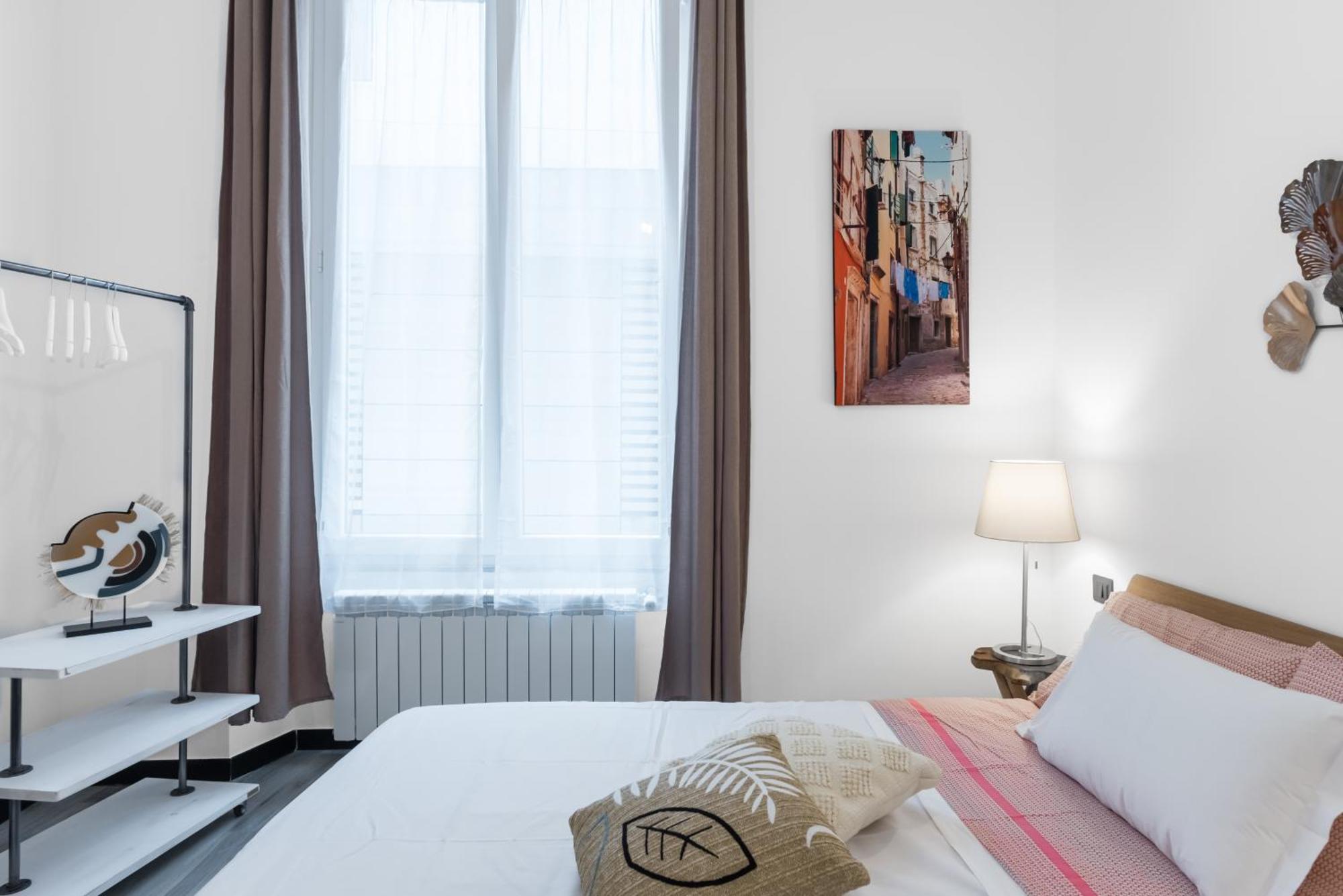 Acquario 5 Minuti, 1Br , Free A-C, Wifi & Netflix "City Center" By Tilo 热那亚 外观 照片